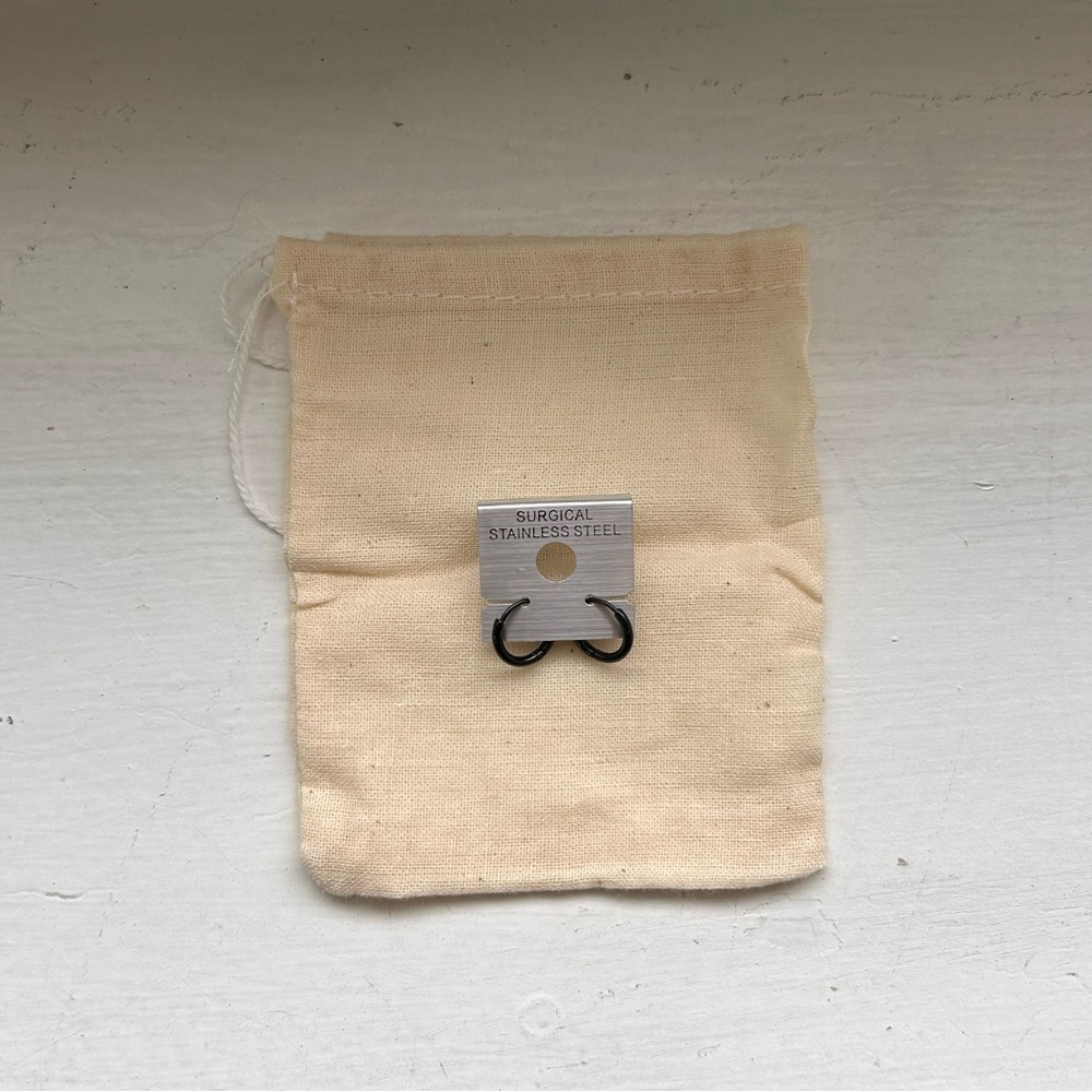 Black Surgical Stainless Steel Hoops
